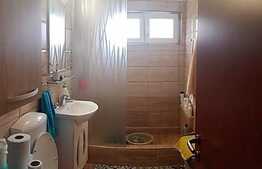 Apartament 4 camere, decomandat, 84 mp, zona strazii Parang