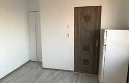 De vanzare, garsoniera 22mp, zona Piata Hermes