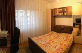 Apartament 3 camere, 65 mp, zona strazii Dambovitei