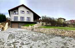Casa 6 camere, 250 mp, teren 600mp, zona strazii Eugen Ionesco