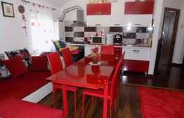 Apartament 3 camere, 52 mp, zona strazii Stejarului!