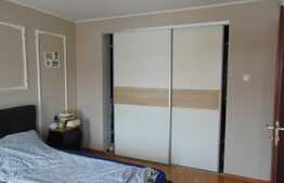 Casa de vanzare, 200 mp, teren 565 mp, front 12 ml, zona Calea Turzii