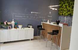 Spatiu comercial cu vitrina generoasa