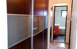 Apartament 3 camere, mobilat modern, balcon, garaj, zona BIG