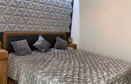  Apartament de vanzare, 3 camere , 69 mp , LUX , Zona Vivo ! 