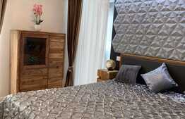  Apartament de vanzare, 3 camere , 69 mp , LUX , Zona Vivo ! 