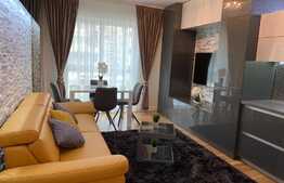  Apartament de vanzare, 3 camere , 69 mp , LUX , Zona Vivo ! 