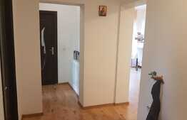 Apartament de 3 camere, 65 mp, parcare, bloc nou, pret bun, zona restaurant Regal!!