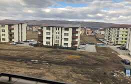 OPORTUNITATE! Apartament modern, 3 camere, 64 mp, scara interioara, zona Porii, Floresti