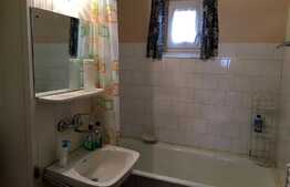 Apartament de vanzare, 2 camere decomandate 54 mp, etaj intermediar, zona Kaufland!