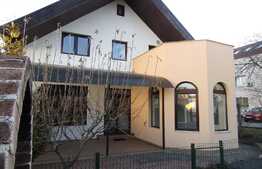 Scadere de pret! De vanzare casa individuala 240 mp utili, teren 800, Andrei Muresanu!