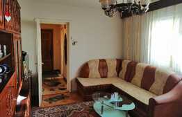 Apartament 3 camere , 63 mp utili, bloc izolat termic , zona Hotel Royal!!