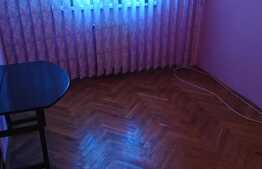 Apartament 4 camere, etaj intermediar, parcare, zona Big Center