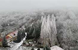 Apartament ultrafinisat, 2 camere decomandat, parcare, zona Coloane Grigorescu