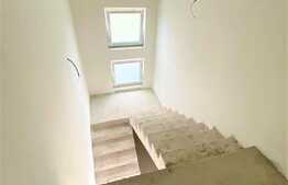 Penthouse in vila cu 2 unitati, 119.44 mp utili, garaj, zona Campului