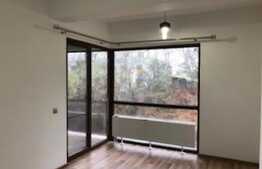 Apartament 2 camere de lux, bloc nou, etaj intermediar, parcare, zona Taietura Turcului