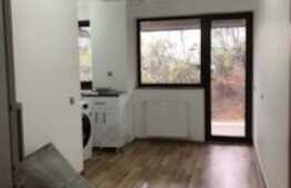 Apartament 2 camere de lux, bloc nou, etaj intermediar, parcare, zona Taietura Turcului