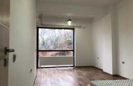 Apartament 2 camere de lux, bloc nou, etaj intermediar, parcare, zona Taietura Turcului