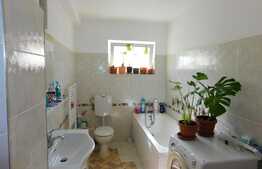 Duplex cu 4 camere, acces restrictionat, Zona Terra