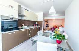 Apartament 2 camere, 68 mp, lux, parcare fara CF, zona strazii Florilor