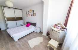 Apartament 2 camere, 68 mp, lux, parcare fara CF, zona strazii Florilor