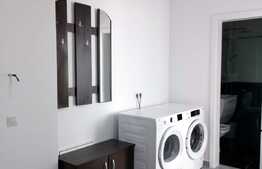 Apartament 2 camere, 55 mp, balcon, mobilat de lux, parcare, zona strazii Fabricii