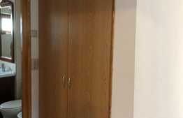 Apartament 3 camere, decomandat, 85 mp, garaj, boxa, zona Parcul Babes