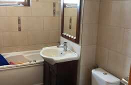 Apartament 3 camere, decomandat, 85 mp, garaj, boxa, zona Parcul Babes