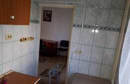 Garsoniera, 28 mp, mobilata si utilata, zona strazii Zorilor