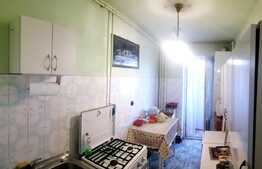 Apartament 2 camere, 53mp, decomandat , etaj intermediar 