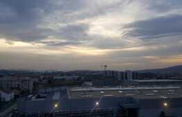 Daca vrei un interior gandit pentru familie, avem oferta perfecta pentru tine: 3 camere, terasa, parcare