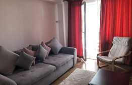 2 camere, decomandat, 55 mp, zona strazii Stejarului