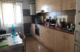 2 camere, decomandat, 55 mp, zona strazii Stejarului