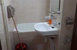 Apartament 2 camere, 38 mp, zona strazii Parang