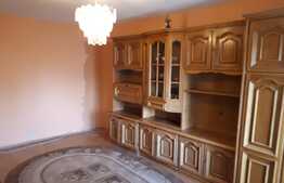 Apartament 3 camere, decomandat, 68 mp, zona strazii Calea Floresti