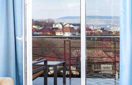 Apartament 3 camere, 97 mp, mobilat lux, zona strazii Trifoiului