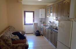 Apartament 3 camere, 65 mp, decomandat, zona Interservisan