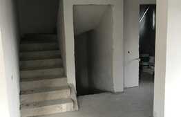 Duplex de vanzare, 220 mp utili, teren 226 mp, zona strazii Corneliu Coposu