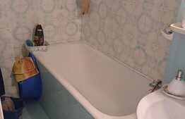 Apartament 3 camere, etaj intermediar, garaj, zona Big