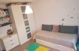 Apartament 2 camere, decomandat, 54 mp utili, parcare, zona restaurant Roata.