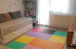 Apartament 2 camere, decomandat, 54 mp utili, parcare, zona restaurant Roata.