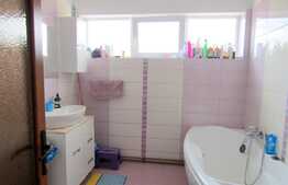 Apartament in vila, 3 camere, 148 mp. Zona Avram Iancu!