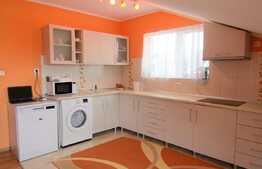 Apartament in vila, 3 camere, 148 mp. Zona Avram Iancu!