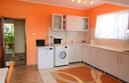 Apartament in vila, 3 camere, 148 mp. Zona Avram Iancu!