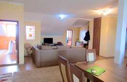 Apartament in vila, 3 camere, 148 mp. Zona Avram Iancu!