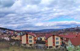 Apartament spatios, la pret sub media pietei perfect pentru.....