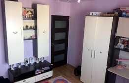 Daca vrei zona buna/zona potrivita pentru investitie/ zona linistita ai ajuns in locul potrivit! Apartament 2 camere, decomandat, 53mp, zona Golden Tulip!