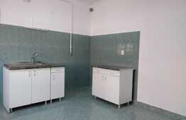 Spatiu birouri in imobil tip casa, 75 mp, zona Farmec