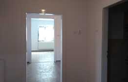 Spatiu birouri in imobil tip casa, 75 mp, zona Farmec