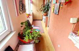 Apartament de 2 camere, 57mp, etaj intermediar! Zona strazii Eroilor!